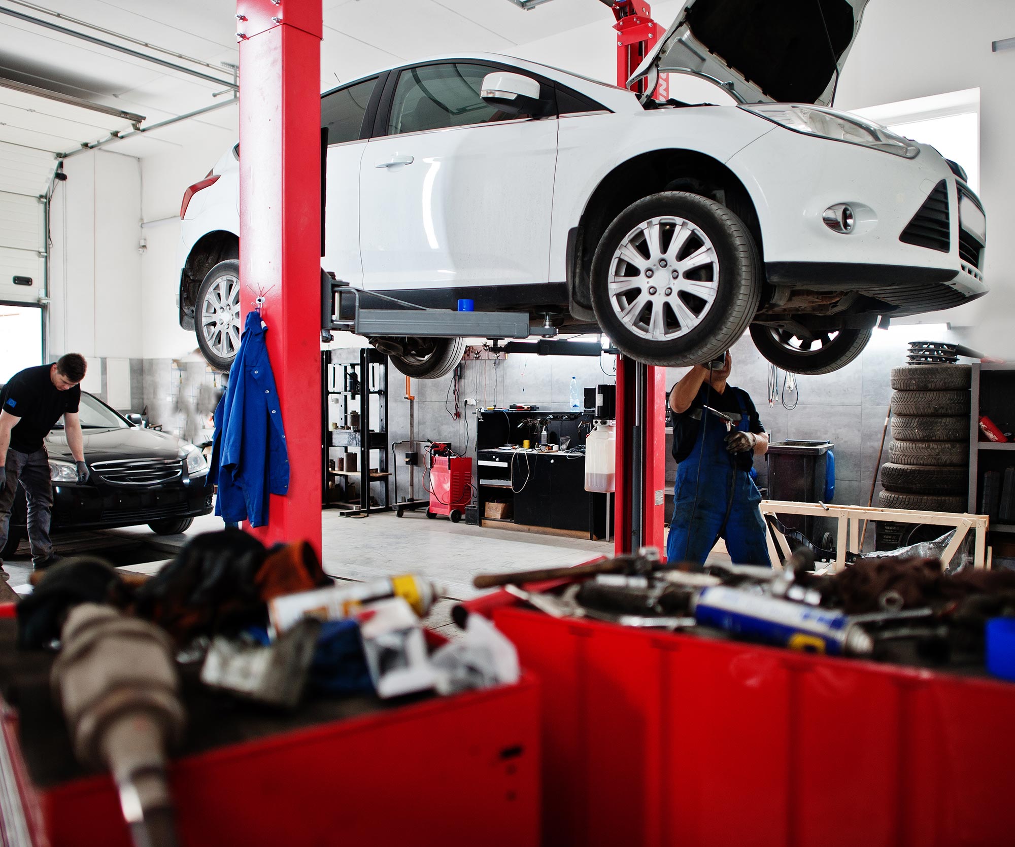 car-repair-maintenance-theme-mechanic-uniform-working-auto-service